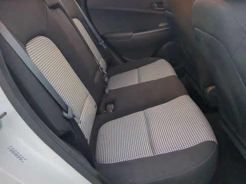 Used 2023 Hyundai Kona SE image 19