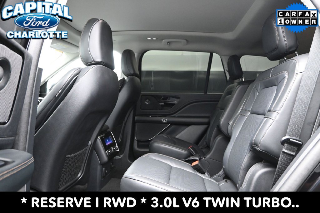 Used 2025 Lincoln Aviator Reserve w/ Jet Appearance Package RWD image 11