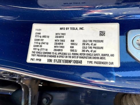 Used 2022 Tesla Model 3 Long Range AWD/4WD image 16