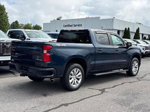 Certified 2020 Chevrolet Silverado 1500 Custom w/ Custom Value Package AWD/4WD image 2