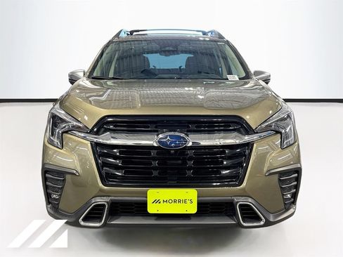 Used 2023 Subaru Ascent Touring AWD/4WD image 2