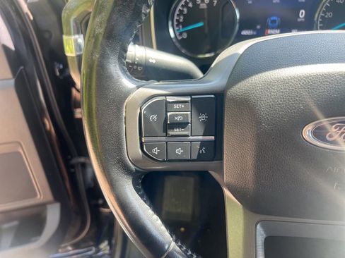 Used 2022 Ford F150 XLT w/ Equipment Group 302A High AWD/4WD image 16