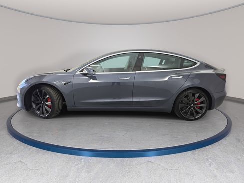 Used 2020 Tesla Model 3 Performance image 8
