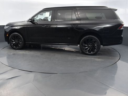 New 2025 Lincoln Navigator L Reserve w/ Jet Appearance Package image 2