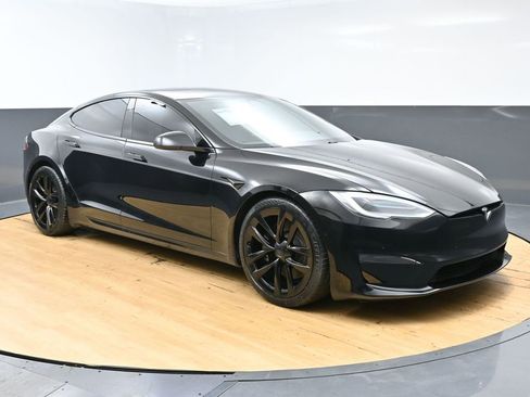 Used 2021 Tesla Model S Long Range image 2