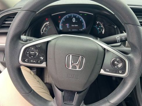 Used 2020 Honda Civic LX image 9