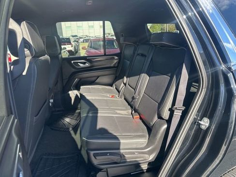 Used 2024 GMC Yukon SLT image 18