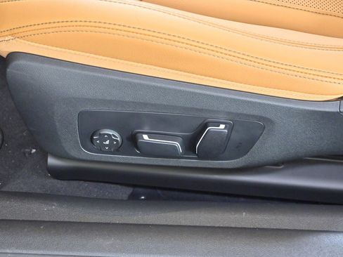 New 2025 BMW 430i xDrive Coupe w/ Premium Package image 11