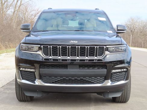 Certified 2024 Jeep Grand Cherokee L Limited image 7