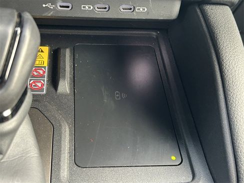 Used 2024 Toyota Land Cruiser image 34