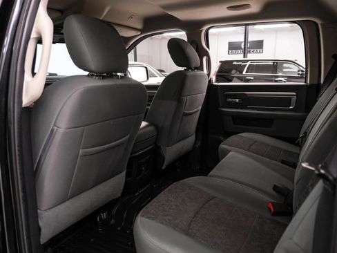 Used 2017 RAM 1500 Lone Star AWD/4WD image 32
