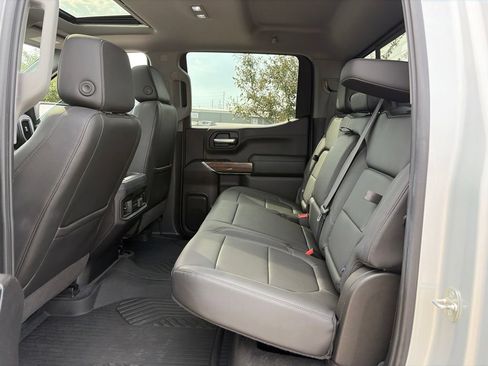 Used 2020 Chevrolet Silverado 1500 RST AWD/4WD image 45