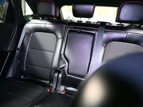 Used 2025 Ford Escape ST-Line image 23