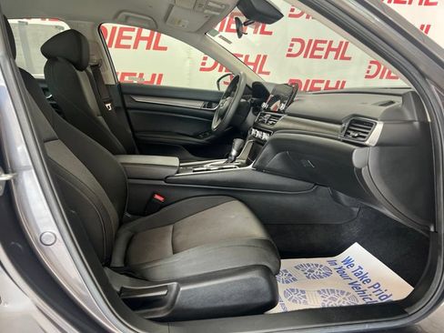Used 2022 Honda Accord LX image 12