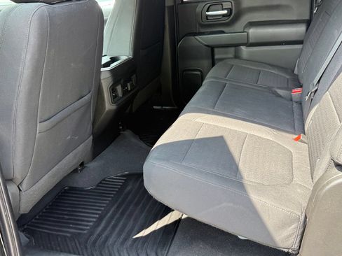 Used 2022 Chevrolet Silverado 2500 LT w/ Convenience Package AWD/4WD image 19