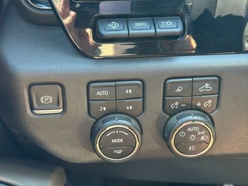 Used 2023 Chevrolet Silverado 1500 ZR2 w/ Technology Package AWD/4WD image 32