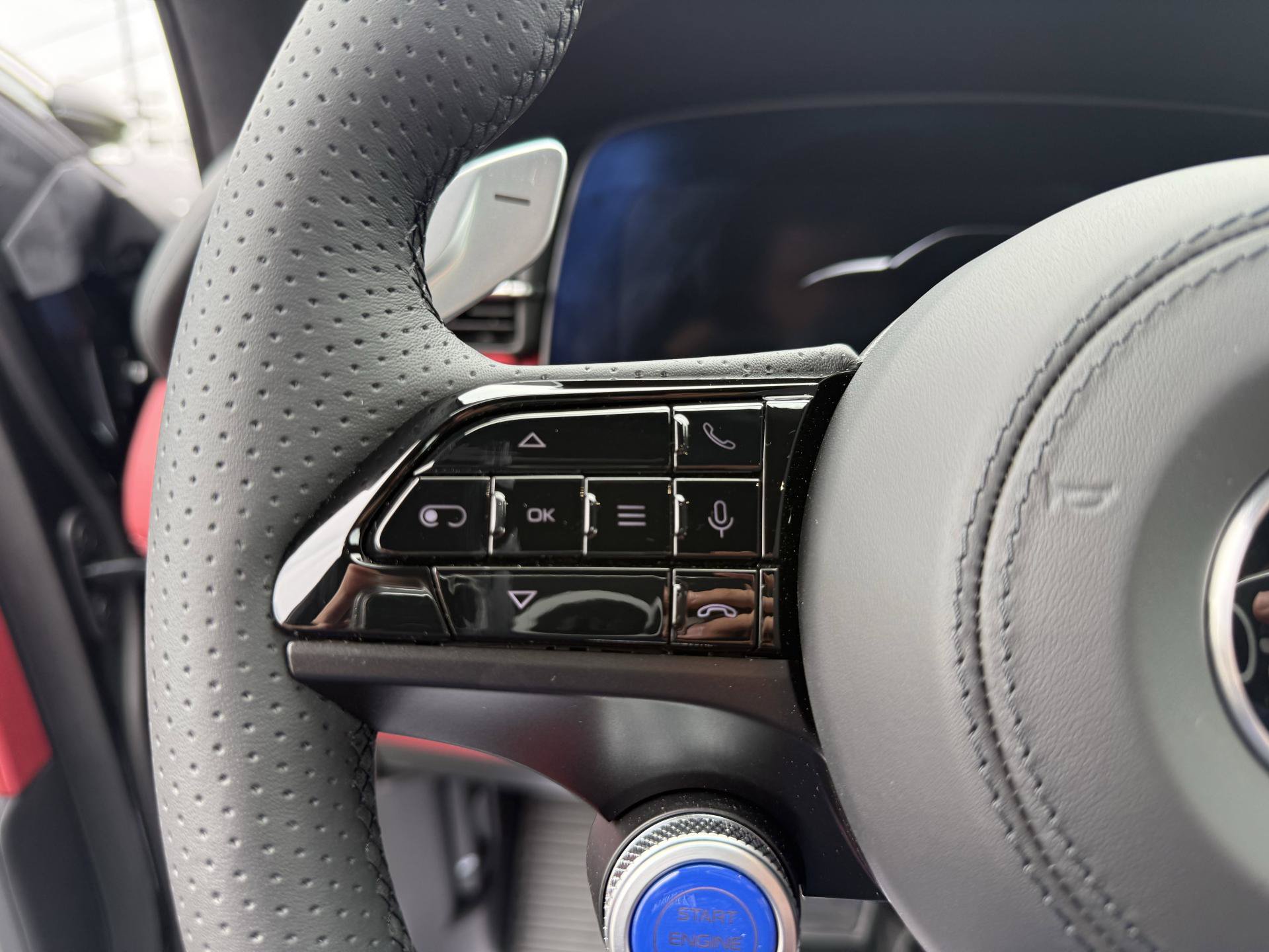 Used 2025 Maserati Grecale GT AWD/4WD image 9