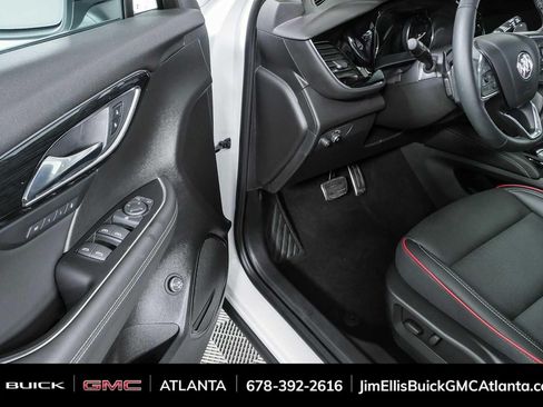 Used 2023 Buick Envision Essence w/ Sport Touring Package AWD/4WD image 7