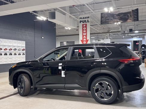 New 2026 Nissan Rogue SV w/ Cold Weather Package image 25