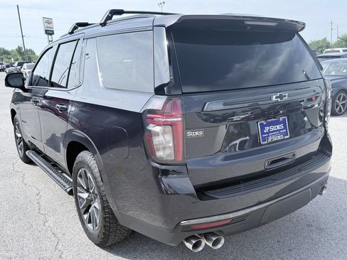 Used 2022 Chevrolet Tahoe Z71 w/ Z71 Off-Road Package AWD/4WD image 5