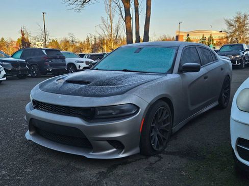 Used 2016 Dodge Charger SRT Hellcat w/ Harman/Kardon Audio Group image 6