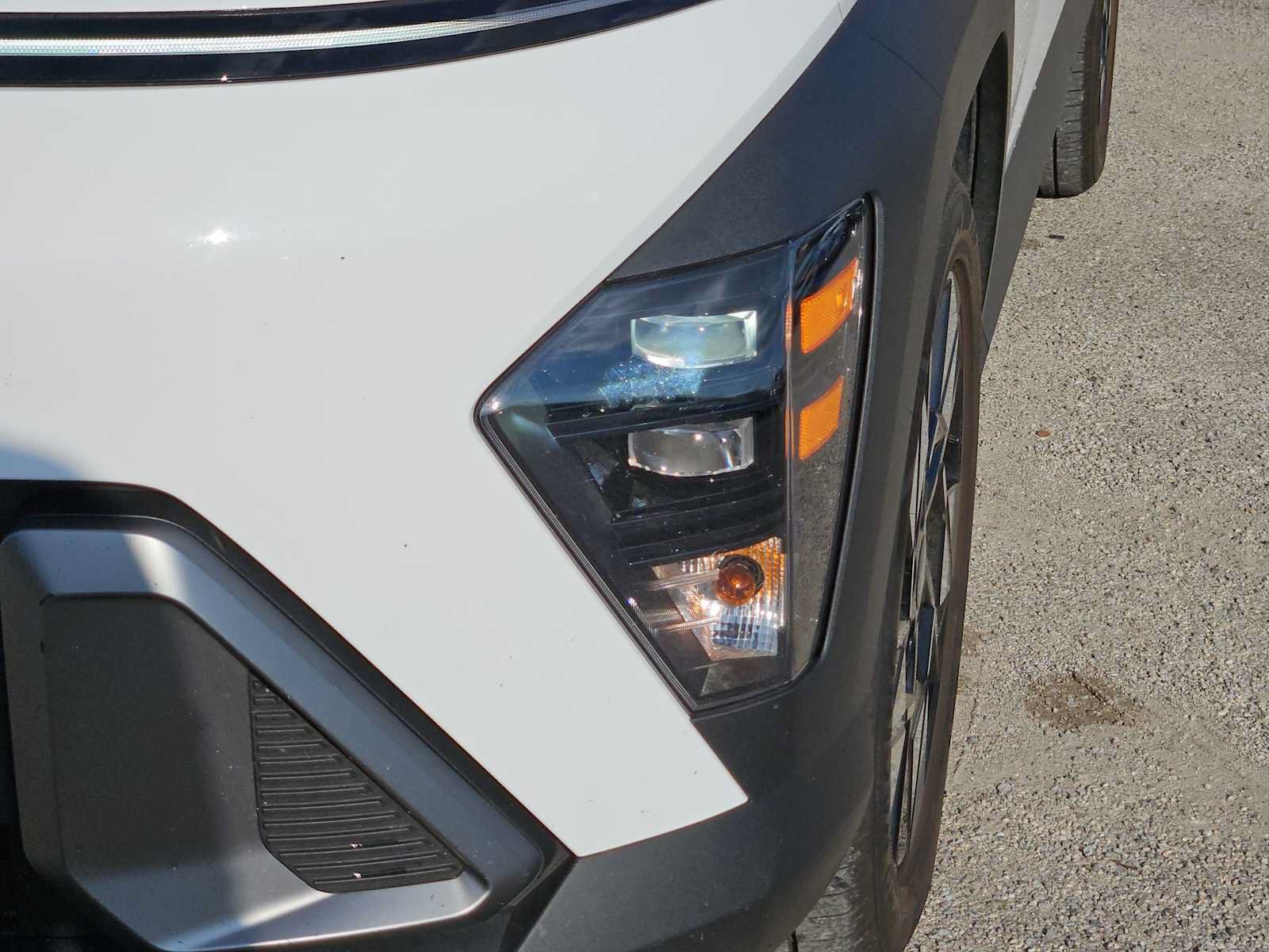 Used 2024 Hyundai Kona SEL FWD image 9