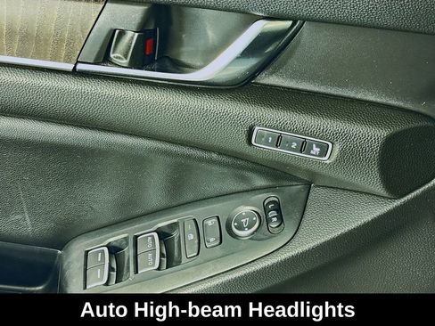 Used 2022 Honda Accord Touring image 22