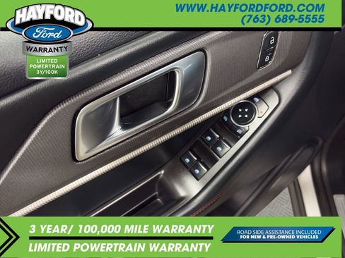 Used 2025 Ford Explorer ST-Line w/ ST-Line Street Pack AWD/4WD image 16
