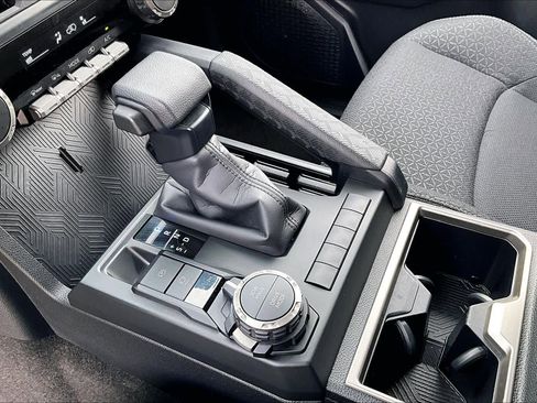 Used 2025 Toyota 4Runner SR5 image 15