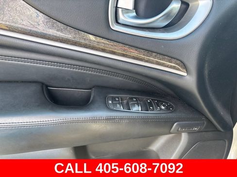 Used 2013 INFINITI JX35 AWD w/ Premium Pkg image 9