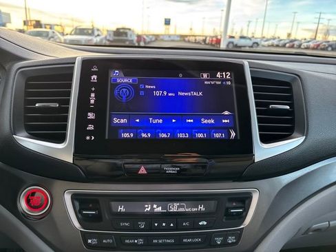 Used 2018 Honda Pilot EX-L image 18