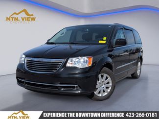 Used 2016 Chrysler Town & Country Touring video 1
