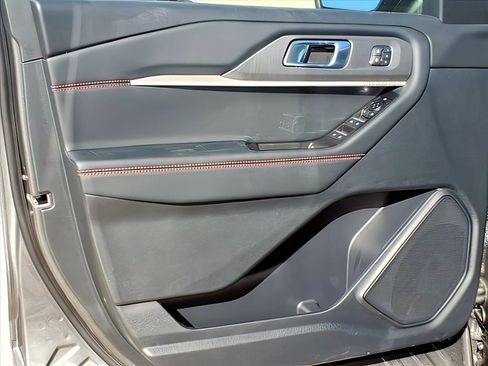 New 2026 Ford Explorer ST-Line w/ Premium Package RWD image 19