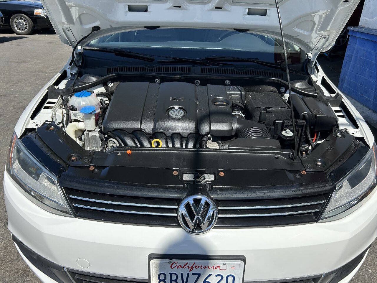 Used 2013 Volkswagen Jetta SE FWD image 10