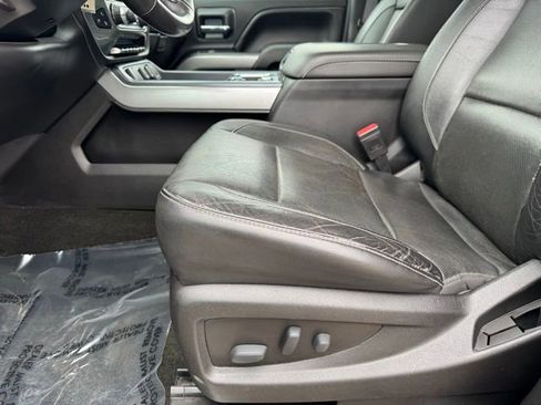 Used 2017 Chevrolet Silverado 2500 LTZ w/ LTZ Plus Package AWD/4WD image 5