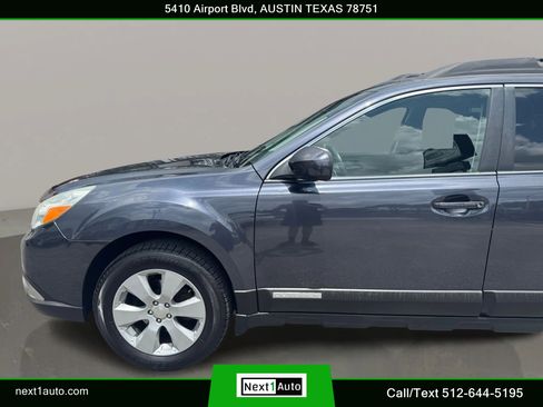 Used 2010 Subaru Outback 2.5i Premium AWD/4WD image 12