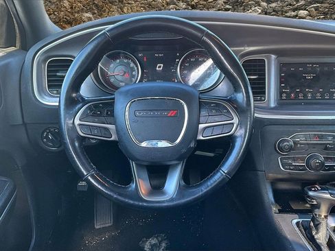 Used 2021 Dodge Charger SXT w/ Leather Interior Group image 5