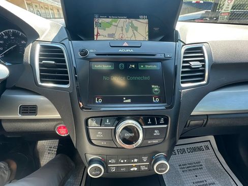 Used 2017 Acura RDX AWD w/ Advance Package image 16