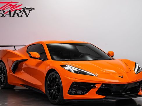 Used 2023 Chevrolet Corvette Stingray Preferred Cpe w/ Z51 Performance Package RWD image 15