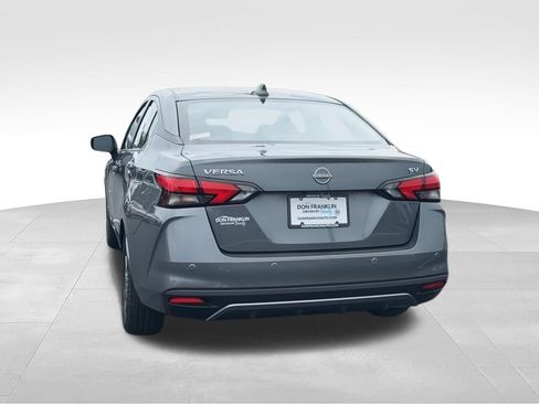 Used 2023 Nissan Versa SV FWD image 7