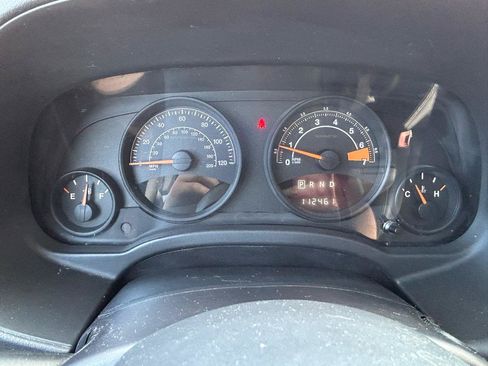 Used 2015 Jeep Patriot High Altitude FWD image 22