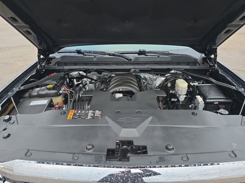 Used 2017 Chevrolet Silverado 1500 LT w/ All Star Edition image 32