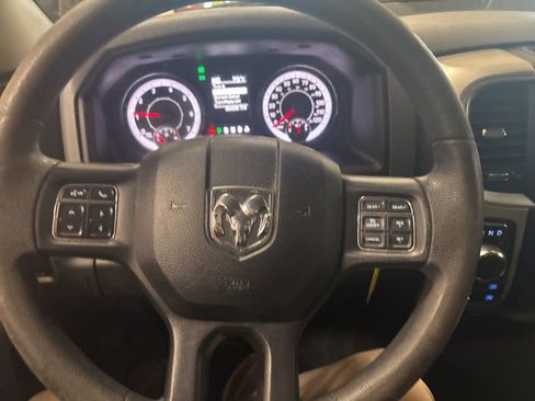 Used 2020 RAM 1500 Classic Warlock AWD/4WD image 13
