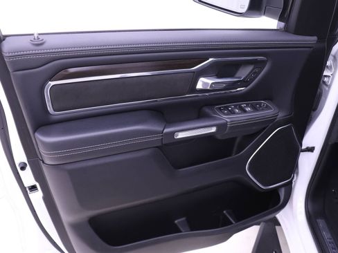 Used 2022 RAM 1500 Laramie image 9