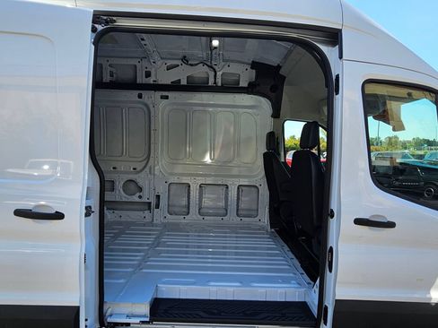 New 2026 Ford Transit 250 148 High Roof AWD image 12