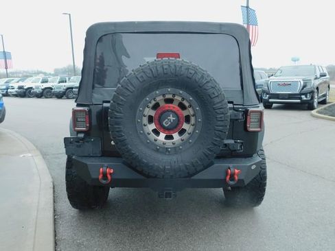 Used 2012 Jeep Wrangler Unlimited Sahara w/ Connectivity Group image 25