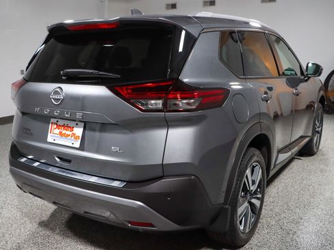 Used 2023 Nissan Rogue SL w/ SL Premium Package image 7