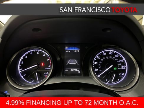 Certified 2021 Toyota Camry SE image 32