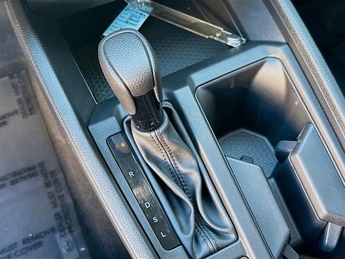 Certified 2024 Honda Accord LX image 15