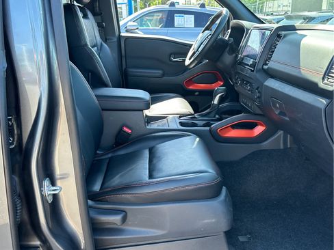 Used 2023 Nissan Frontier PRO-4X w/ Pro-4X Premium Package AWD/4WD image 25